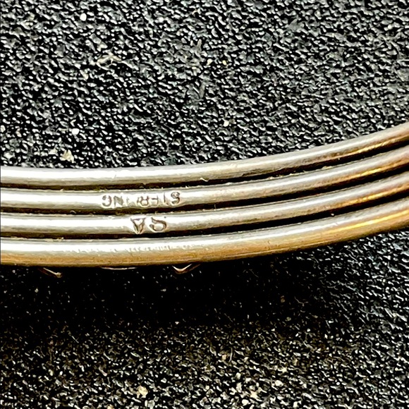 native American Turquoise sterling Silver and turquoise Bracelet - Picture 10 of 11